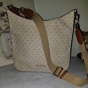 Michael Kors Briley Bag